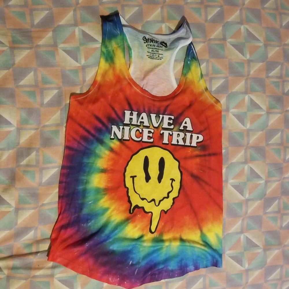 Trippy tank top
